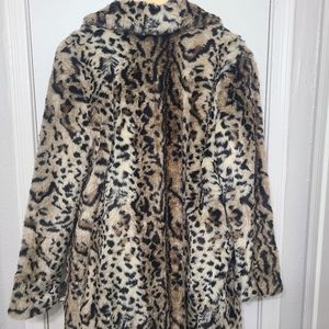 BB Dakota Leapord Coat